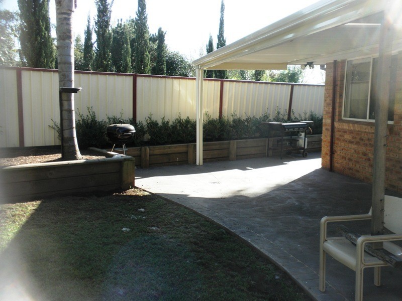 35B Sebastian Avenue, Rosemeadow NSW 2560