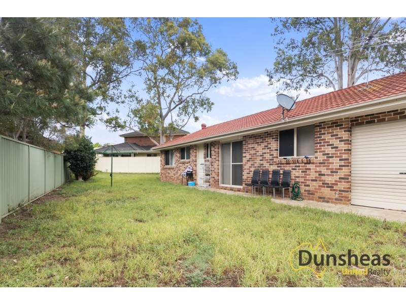 11 Daimler Place, Ingleburn NSW 2565
