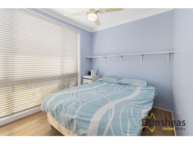 14 Pelargonium Crescent, Macquarie Fields NSW 2564