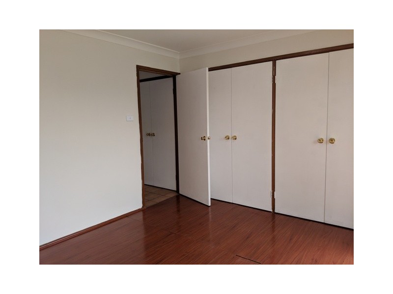 1 Rushes Place, Minto NSW 2566