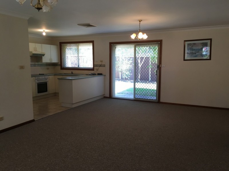 3/10-12 Doombem Close, Casula NSW 2170