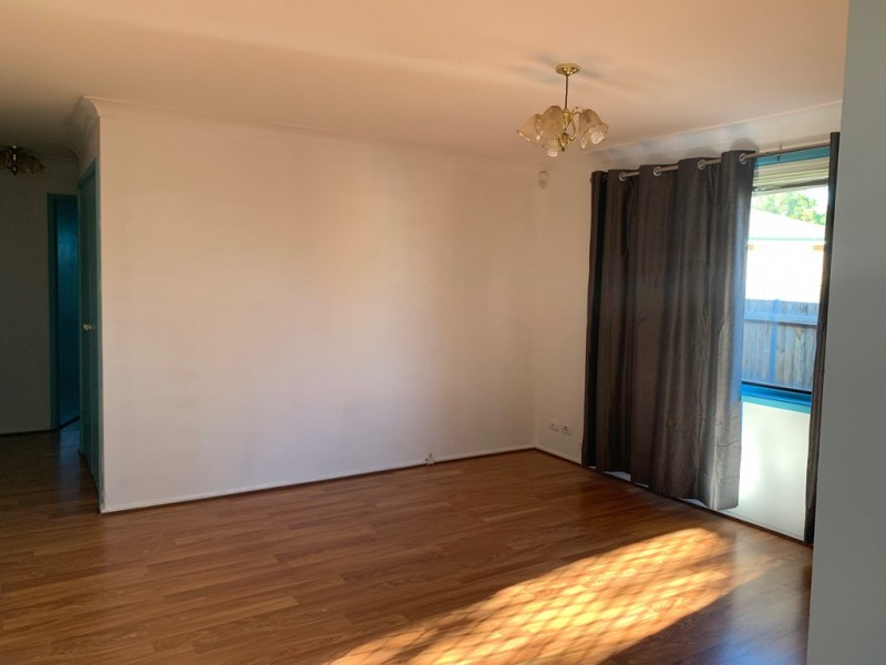 6 Daphne Place, Macquarie Fields NSW 2564