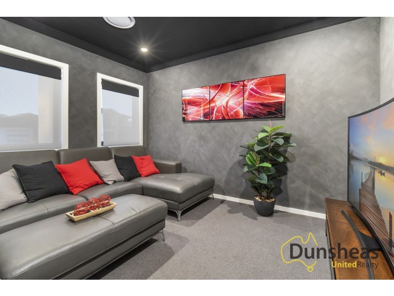 9 Clubmoss Street, Denham Court NSW 2565