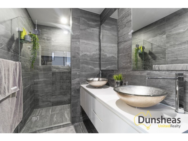 9 Clubmoss Street, Denham Court NSW 2565