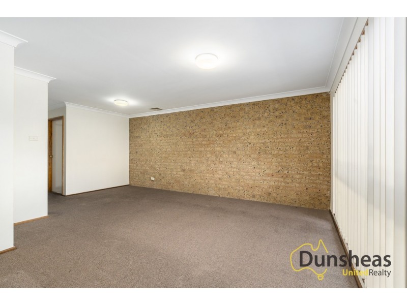 2/27 Myee Road, Macquarie Fields NSW 2564