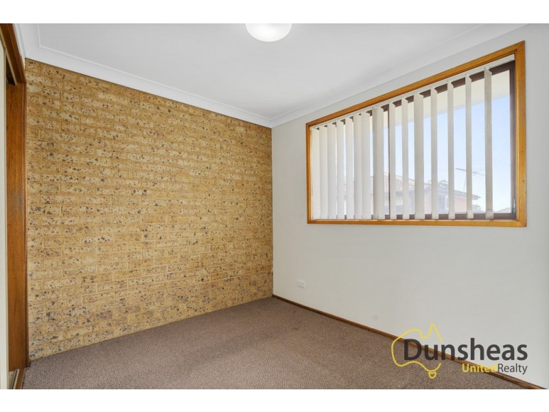 2/27 Myee Road, Macquarie Fields NSW 2564