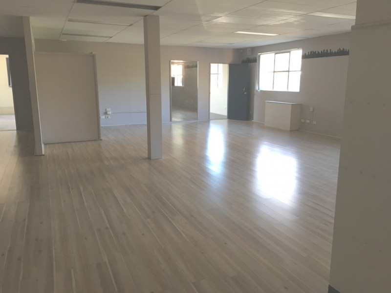 49 Oxford Road, Ingleburn NSW 2565