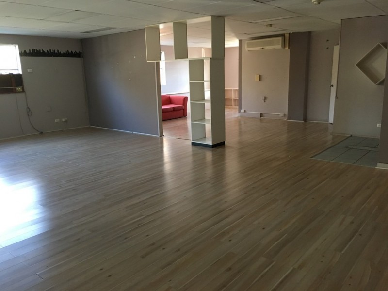 49 Oxford Road, Ingleburn NSW 2565