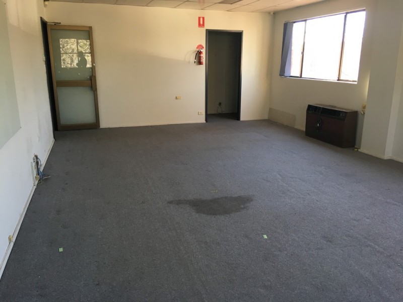 49 Oxford Road, Ingleburn NSW 2565