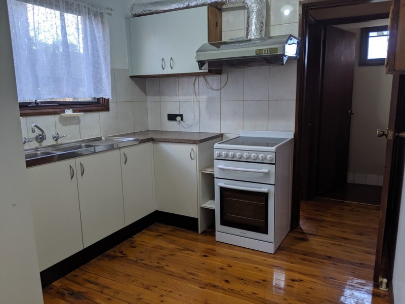8/2 Woodcrest Avenue, Ingleburn NSW 2565