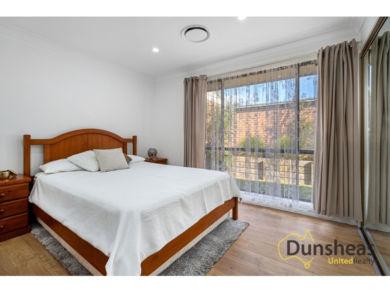 41/27 Waratah Crescent, Macquarie Fields NSW 2564