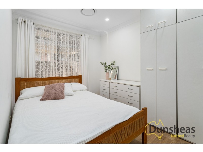 41/27 Waratah Crescent, Macquarie Fields NSW 2564