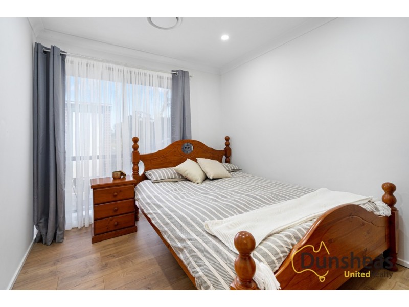 41/27 Waratah Crescent, Macquarie Fields NSW 2564