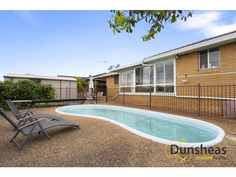 26 Fergusson Street, Glenfield NSW 2167