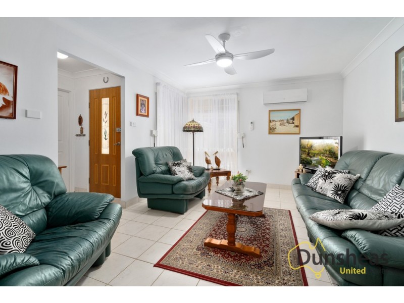 40 Freeman Circuit, Ingleburn NSW 2565