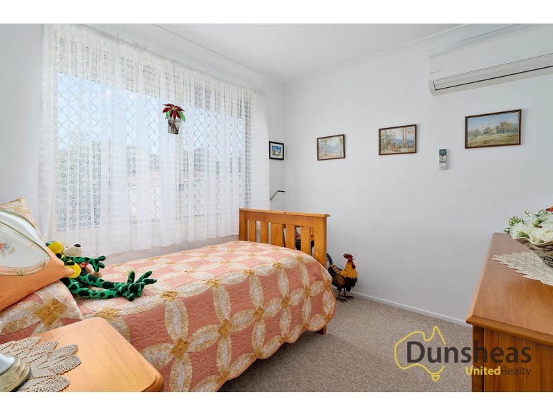 40 Freeman Circuit, Ingleburn NSW 2565