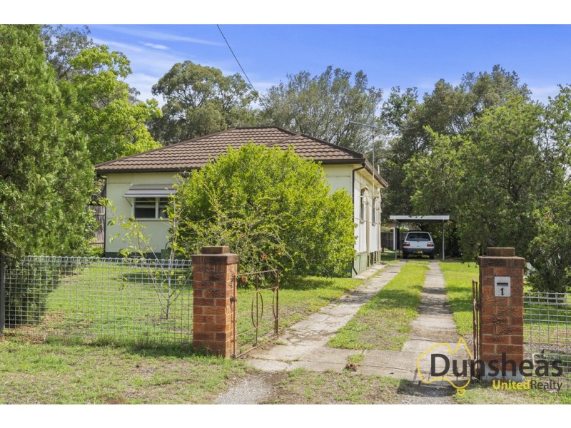 1 Jaclyn Street, Ingleburn NSW 2565