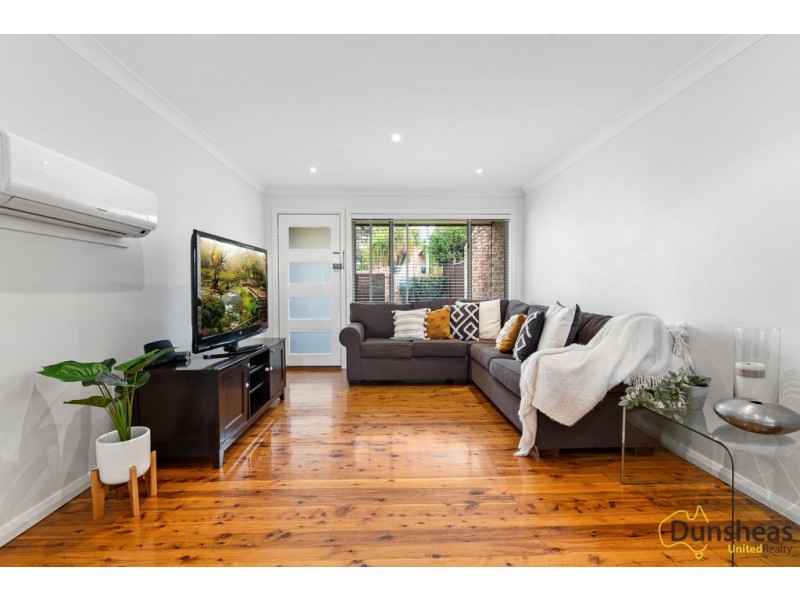 12/5 Robin Place, Ingleburn NSW 2565