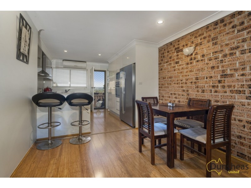 11/5 Robin Place, Ingleburn NSW 2565