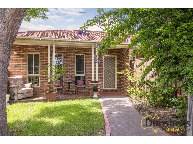 12A Waratah Crescent, Macquarie Fields NSW 2564