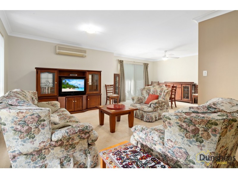 12A Waratah Crescent, Macquarie Fields NSW 2564