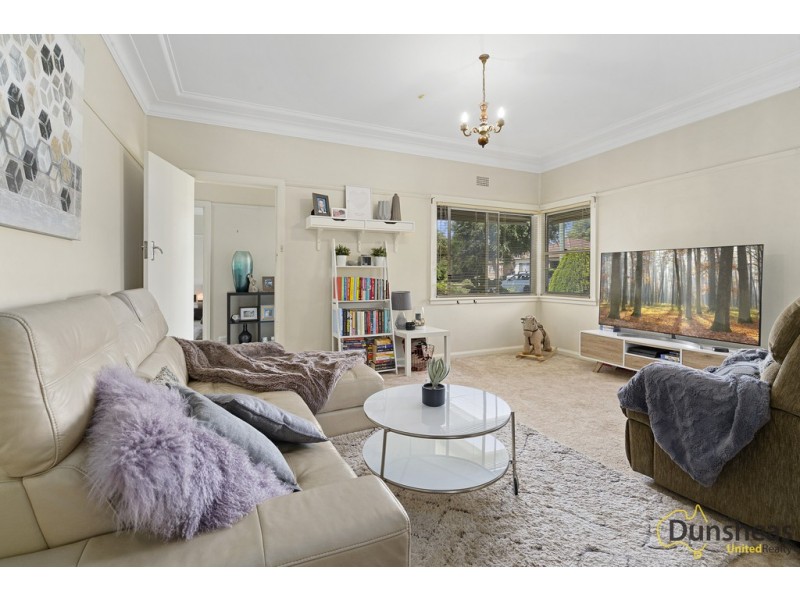 86 Carlisle Street, Ingleburn NSW 2565