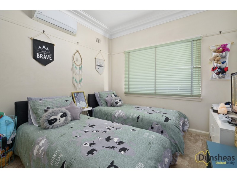 86 Carlisle Street, Ingleburn NSW 2565