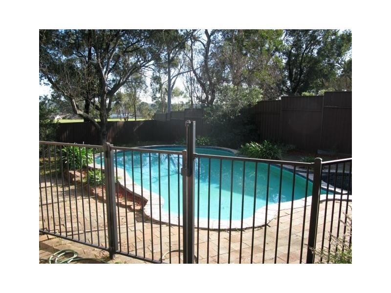 3 Coucal Place, Ingleburn NSW 2565
