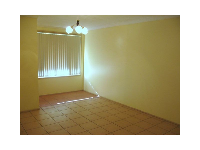 9 Anne Way, Macquarie Fields NSW 2564