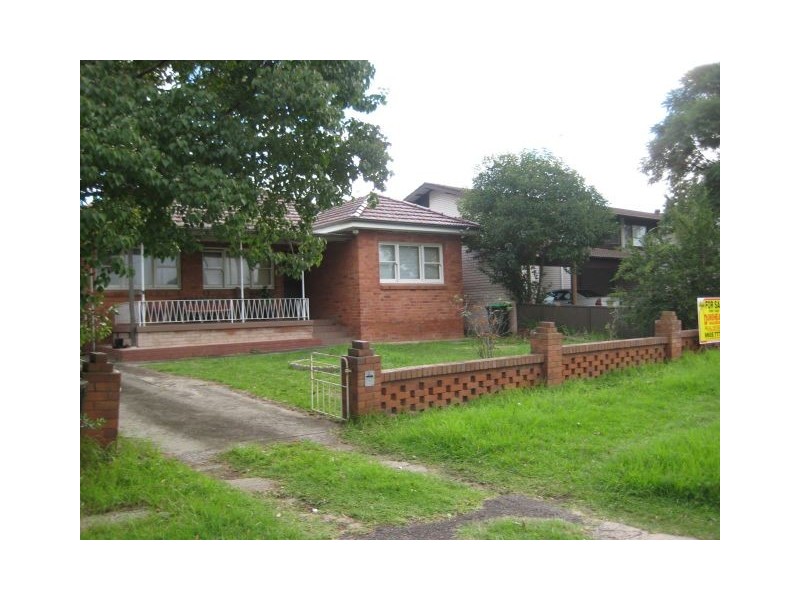7 Norfolk Street, Ingleburn NSW 2565