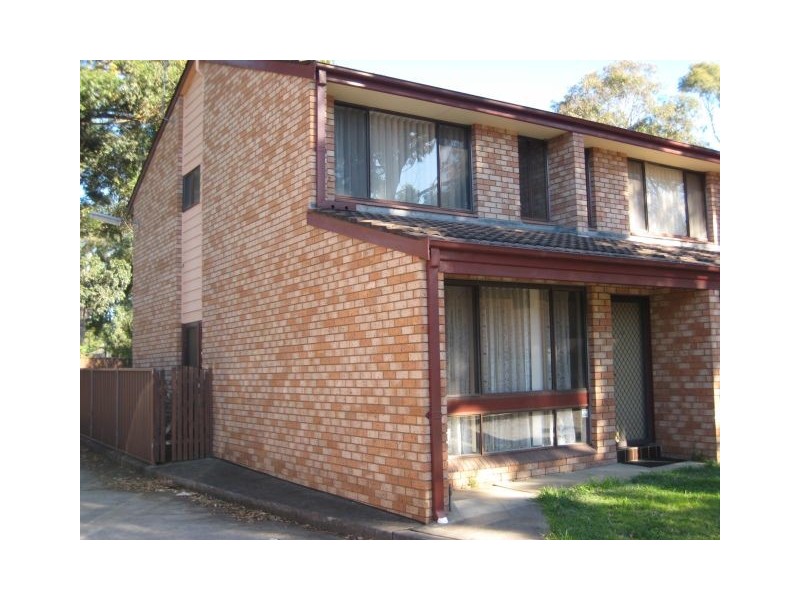 9/51-53 Carlisle Street, Ingleburn NSW 2565