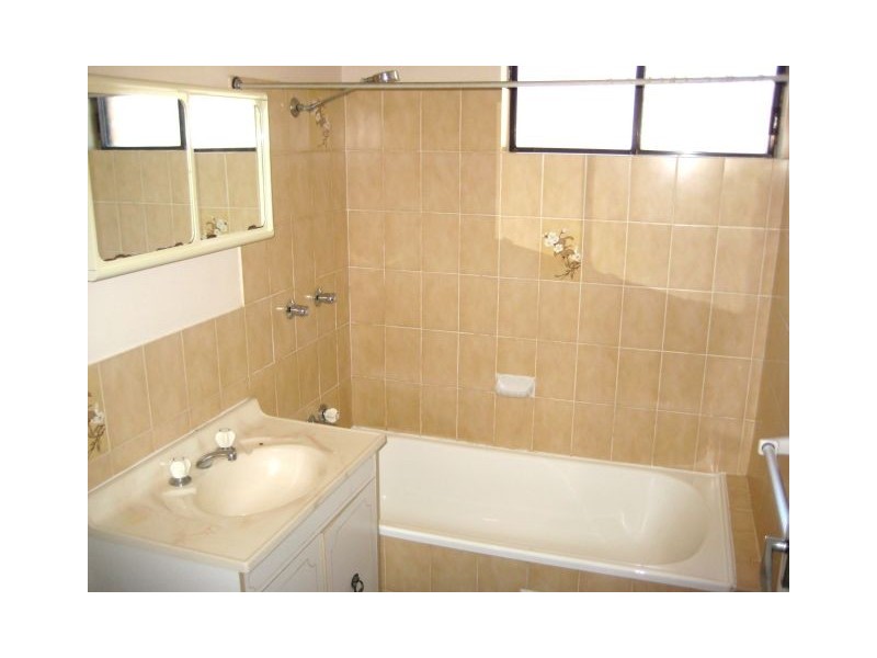 9/51-53 Carlisle Street, Ingleburn NSW 2565