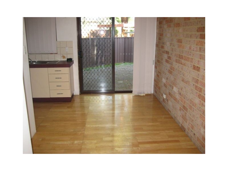 9/51-53 Carlisle Street, Ingleburn NSW 2565