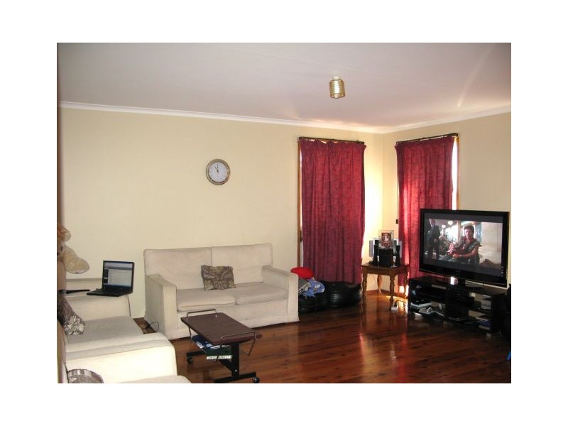 Macquarie Fields NSW 2564