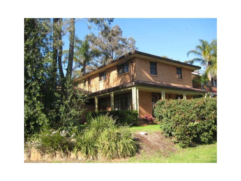 15 Renault Place, Ingleburn NSW 2565