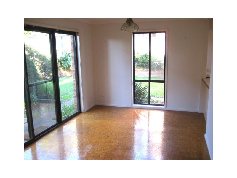 15 Renault Place, Ingleburn NSW 2565