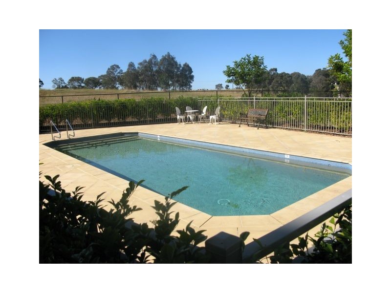 Macquarie Links NSW 2565