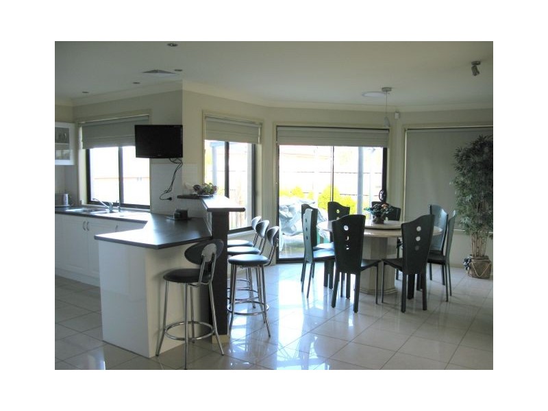 Macquarie Links NSW 2565