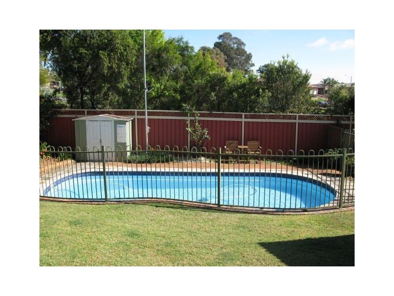 30 Renault Place, Ingleburn NSW 2565