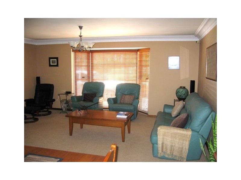 30 Renault Place, Ingleburn NSW 2565