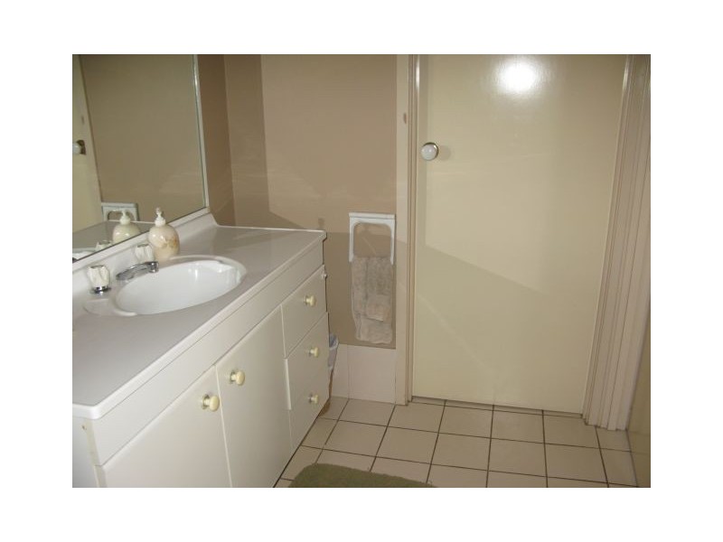 Hoxton Park NSW 2171