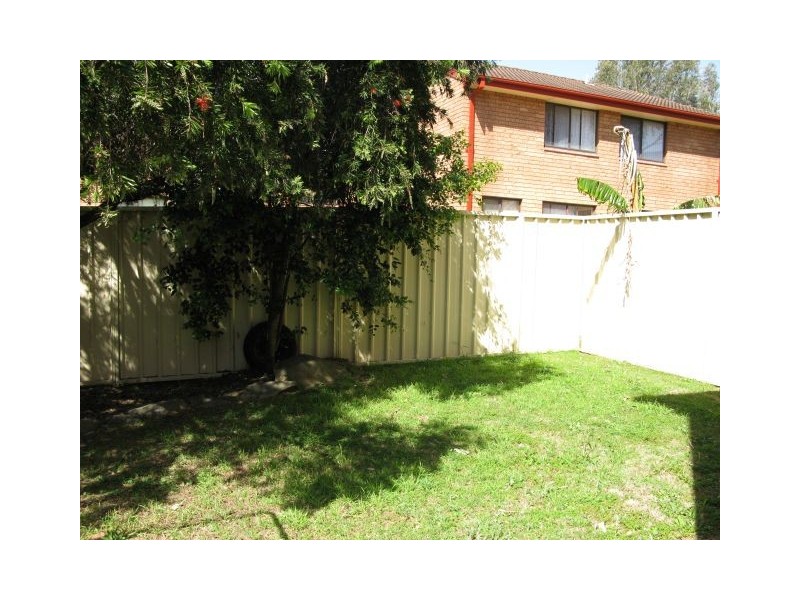 Macquarie Fields NSW 2564