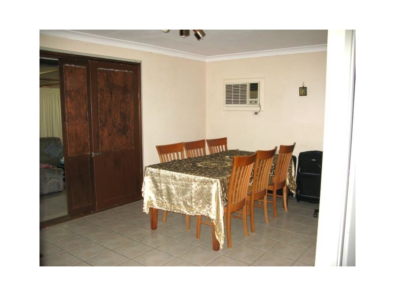 Macquarie Fields NSW 2564