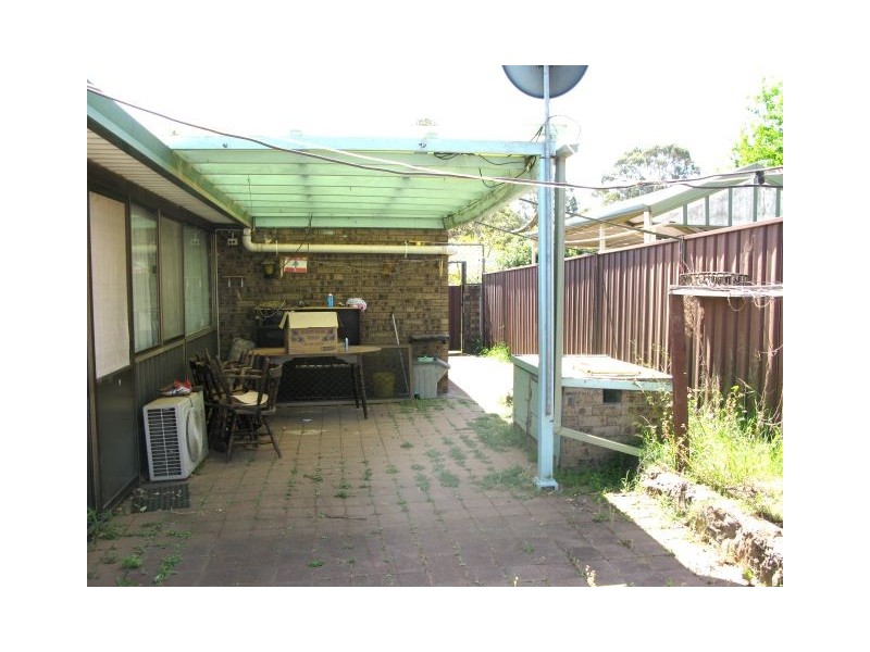 Macquarie Fields NSW 2564