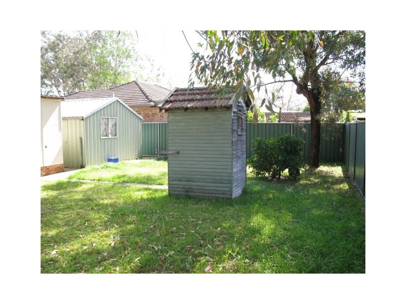 Macquarie Fields NSW 2564