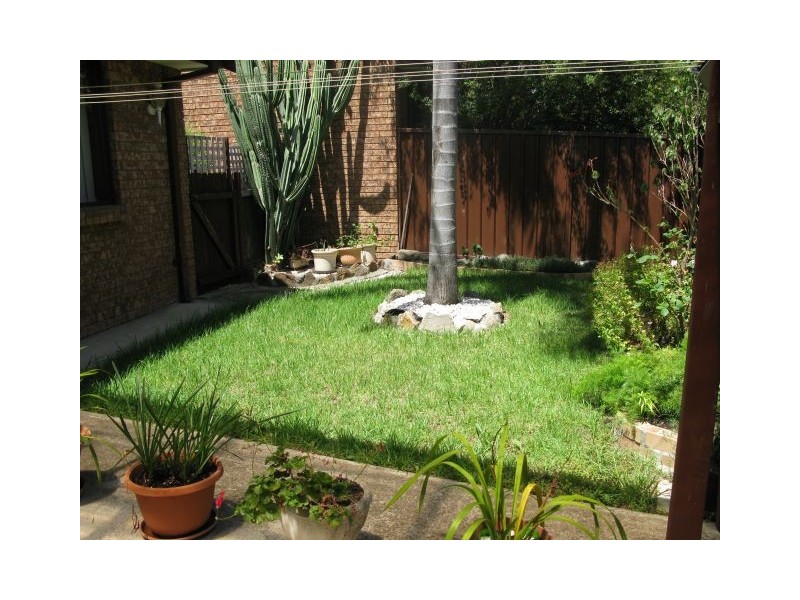 Ingleburn NSW 2565