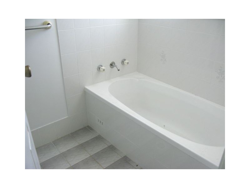 Macquarie Fields NSW 2564