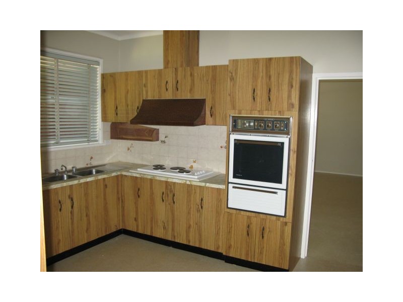 7 Argyle Place, Macquarie Fields NSW 2564