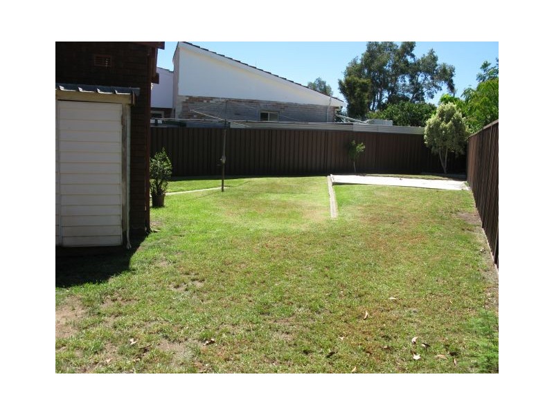 7 Argyle Place, Macquarie Fields NSW 2564