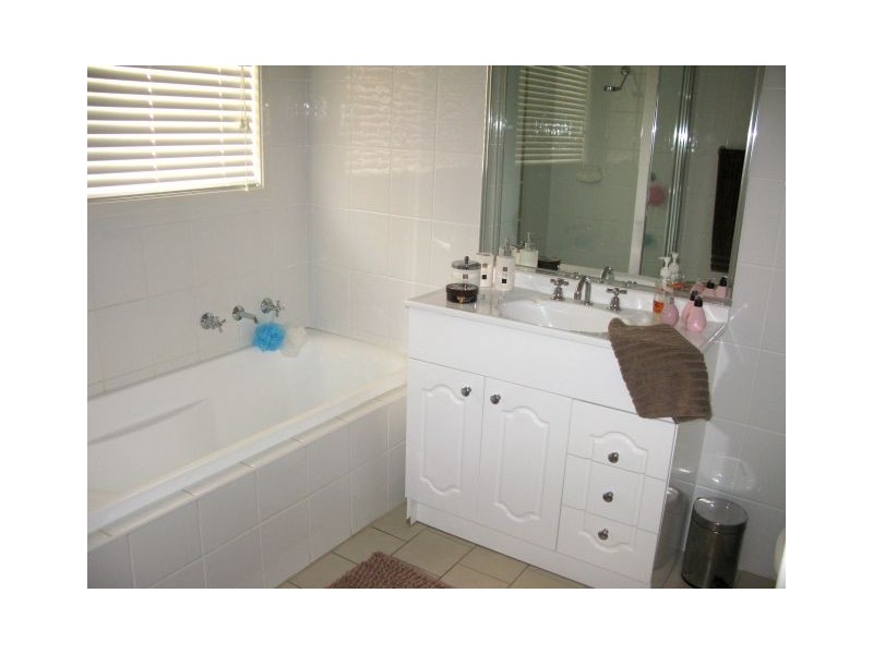 Kearns NSW 2558